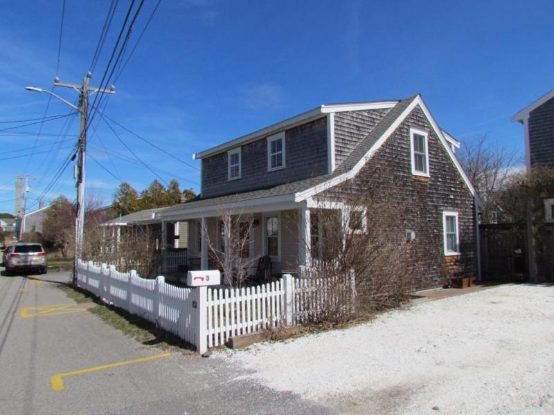 New  2 Bedroom Listing in Provincetown!