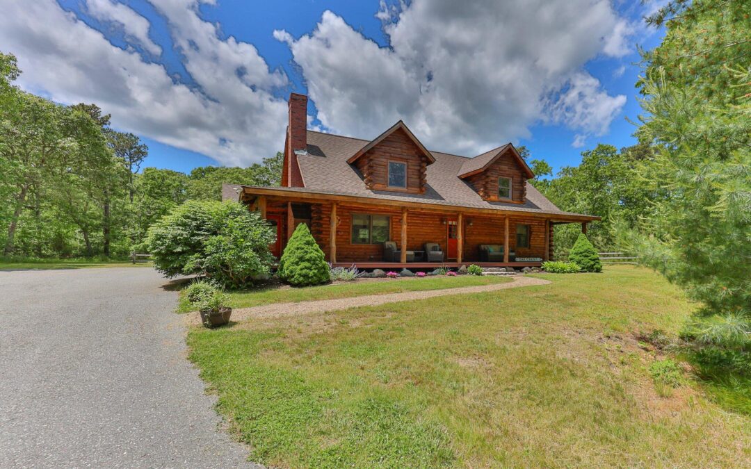 Sold 3 Beds 2.5 Baths Single Family in Brewster!