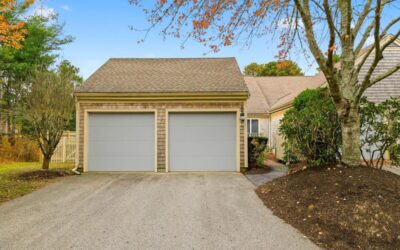Sold 2 Beds 2.5 Baths Condo in Yarmouth!