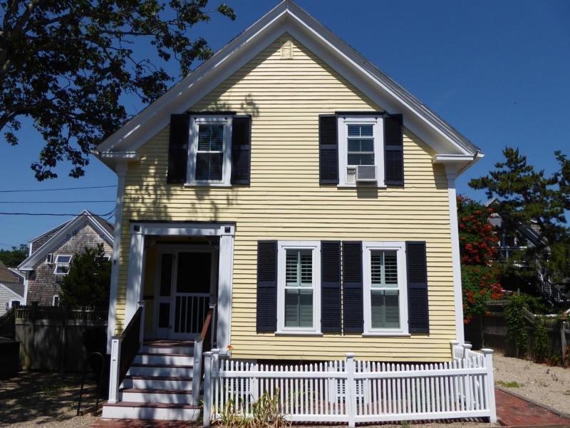 New  4 Bedroom Listing in Provincetown!